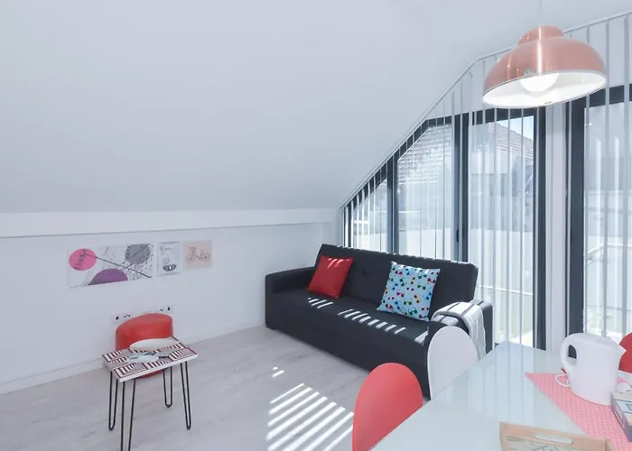 Near The מטוסיניוס