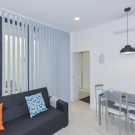 Apartment Near The *
